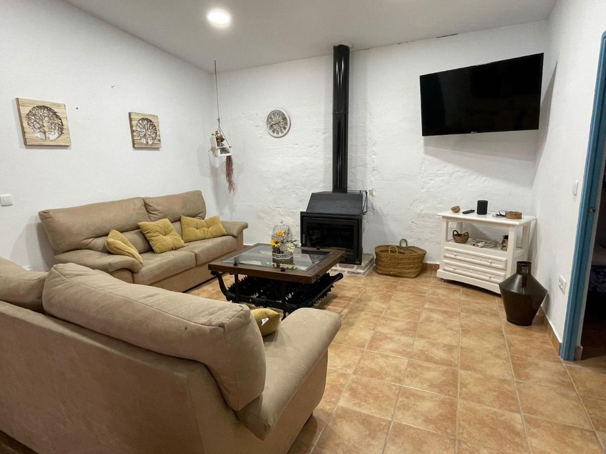La Casa Del Olivo Villa Ecija Exterior photo